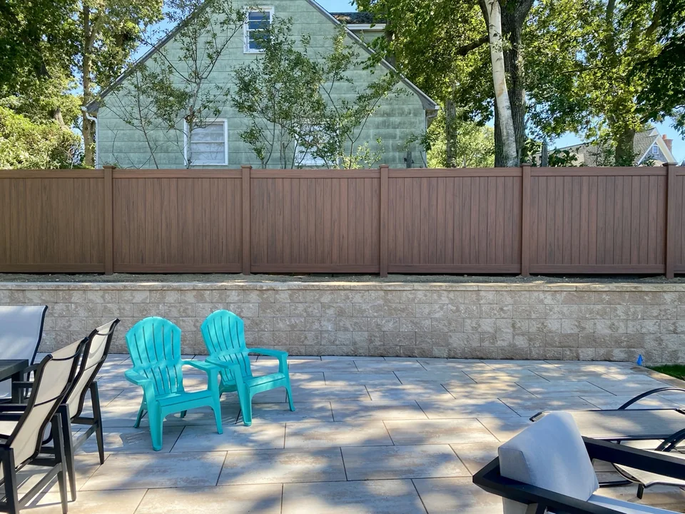 Cedargrain PVC privacy fence in Sag Harbor, New York.