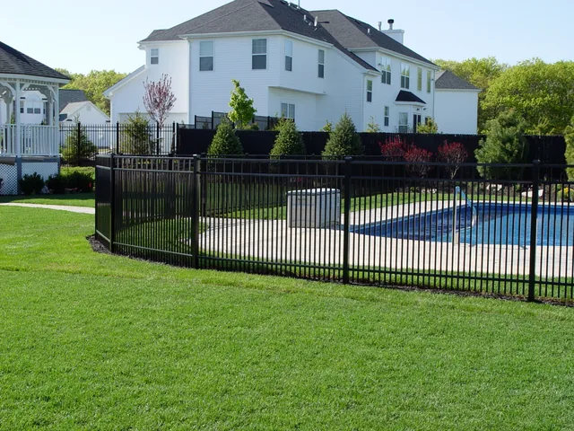 Aluminum Pool & Estate Fence in Miller Place, New York