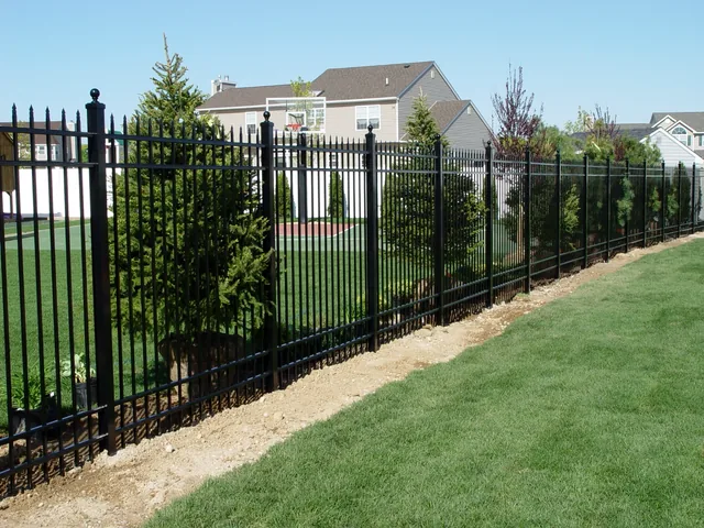 Aluminum Pool & Estate Fence in Miller Place, New York