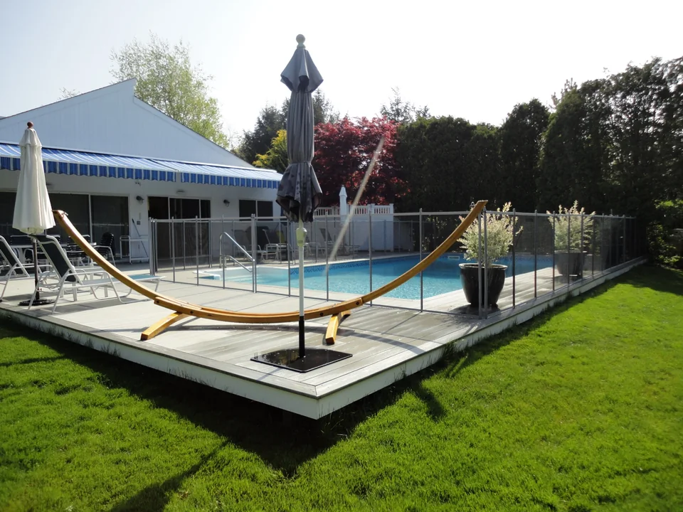 4' Guardian Vanishing Pool Fence in a Trex Deck in Westhampton, NY